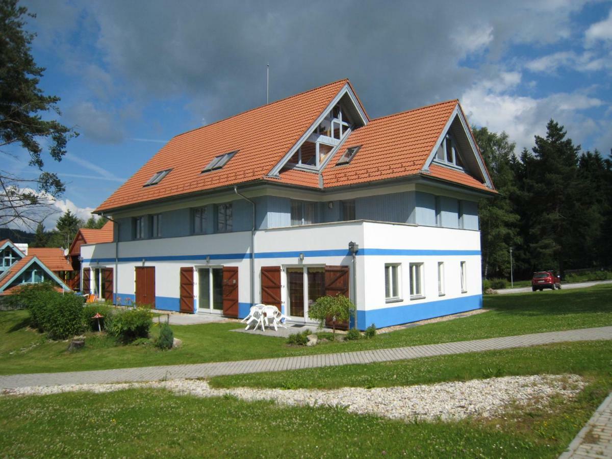 Apartman Riviera Lipno nad Vltavou Exterior photo