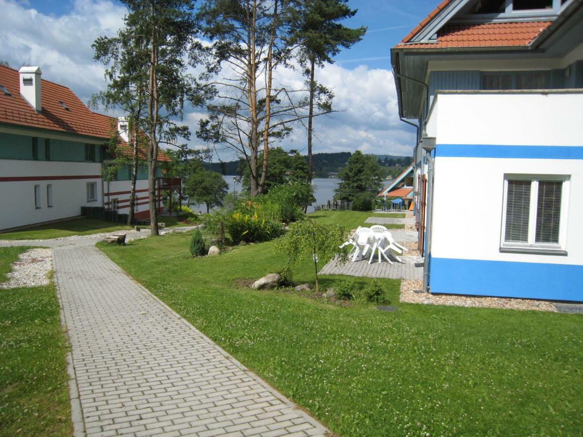 Apartman Riviera Lipno nad Vltavou Exterior photo