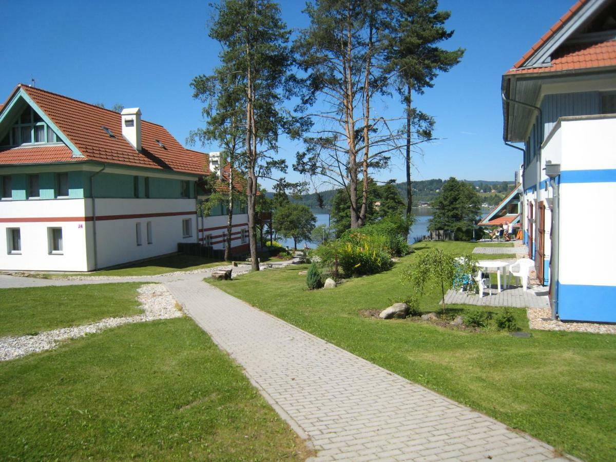 Apartman Riviera Lipno nad Vltavou Exterior photo