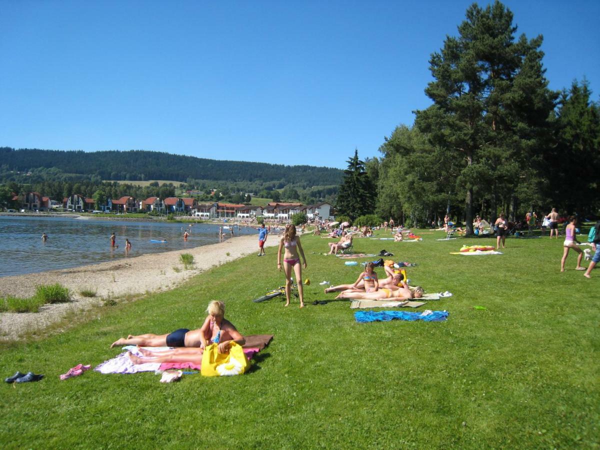 Apartman Riviera Lipno nad Vltavou Exterior photo