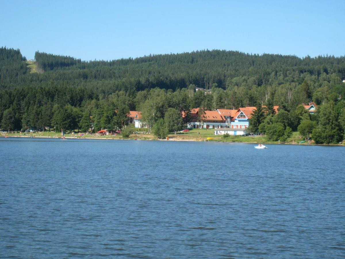 Apartman Riviera Lipno nad Vltavou Exterior photo