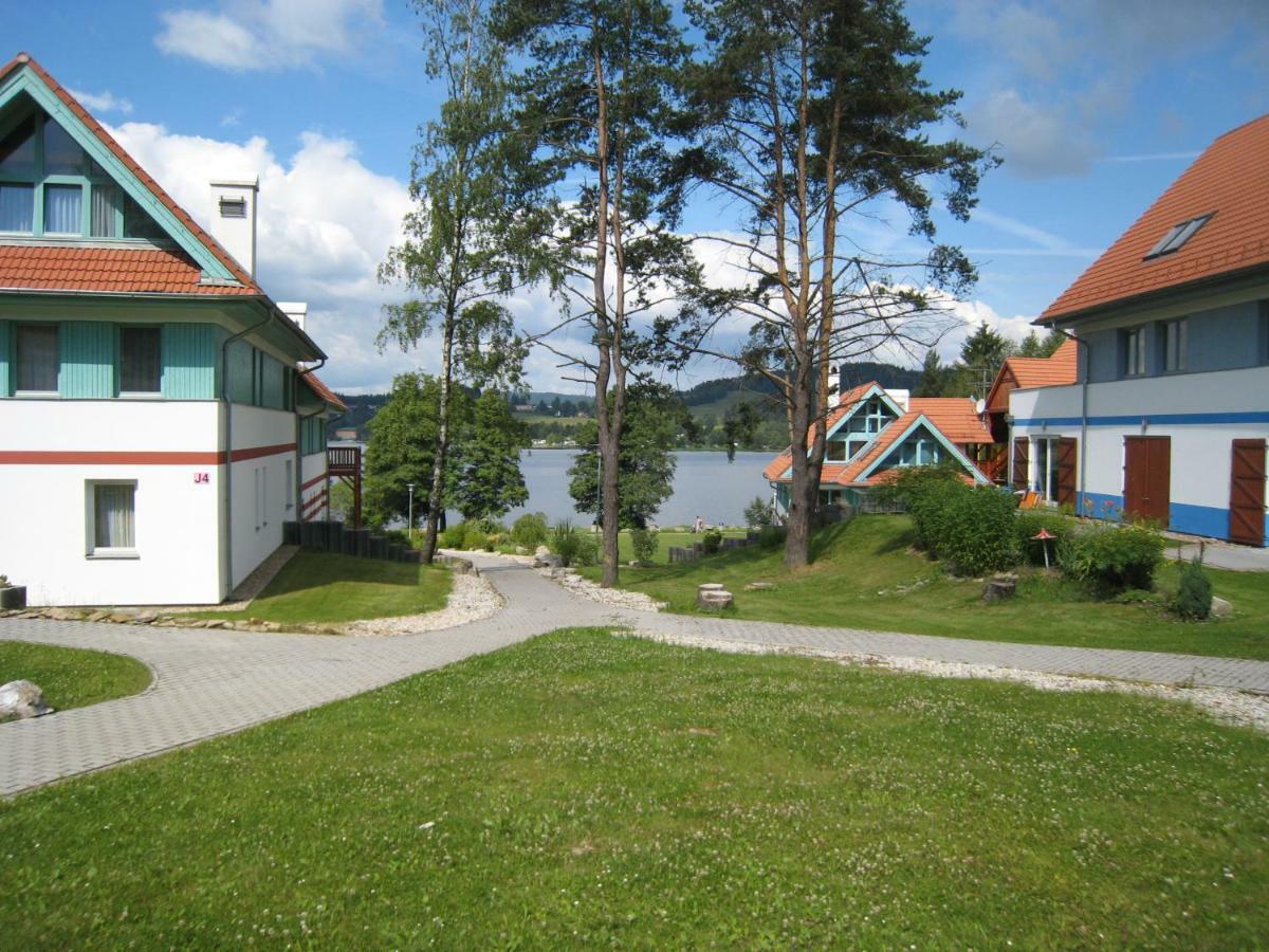 Apartman Riviera Lipno nad Vltavou Exterior photo