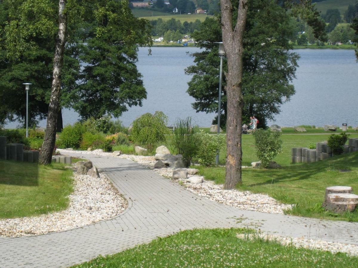Apartman Riviera Lipno nad Vltavou Exterior photo