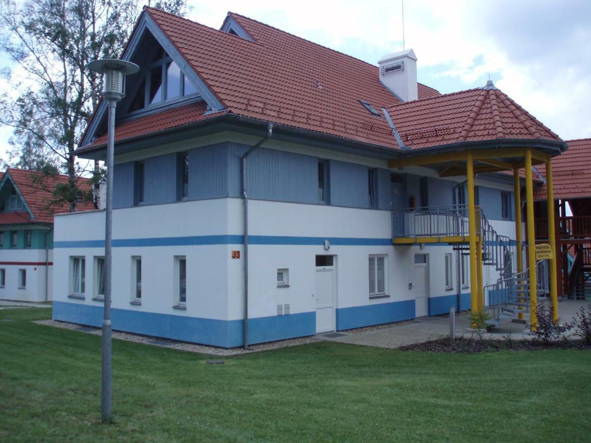 Apartman Riviera Lipno nad Vltavou Exterior photo