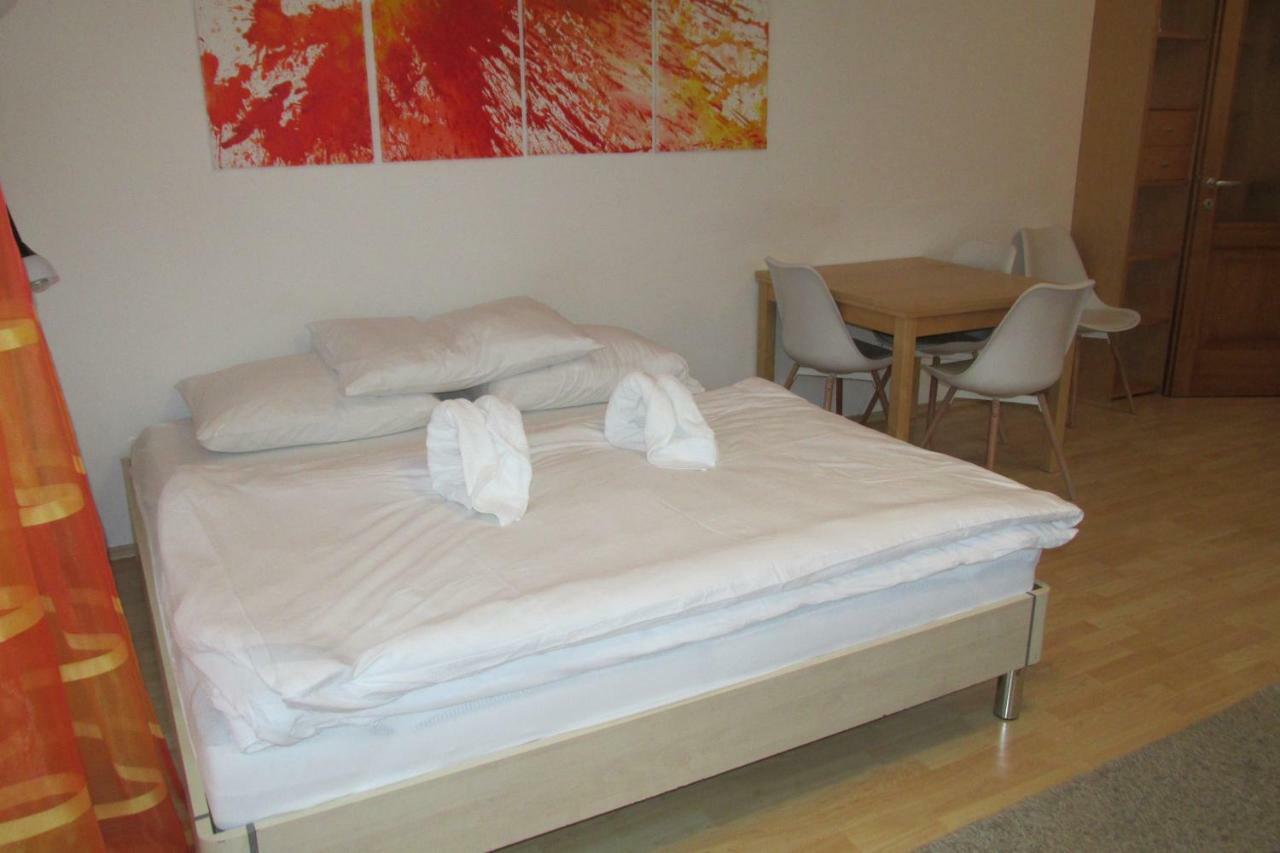 Apartman Riviera Lipno nad Vltavou Exterior photo