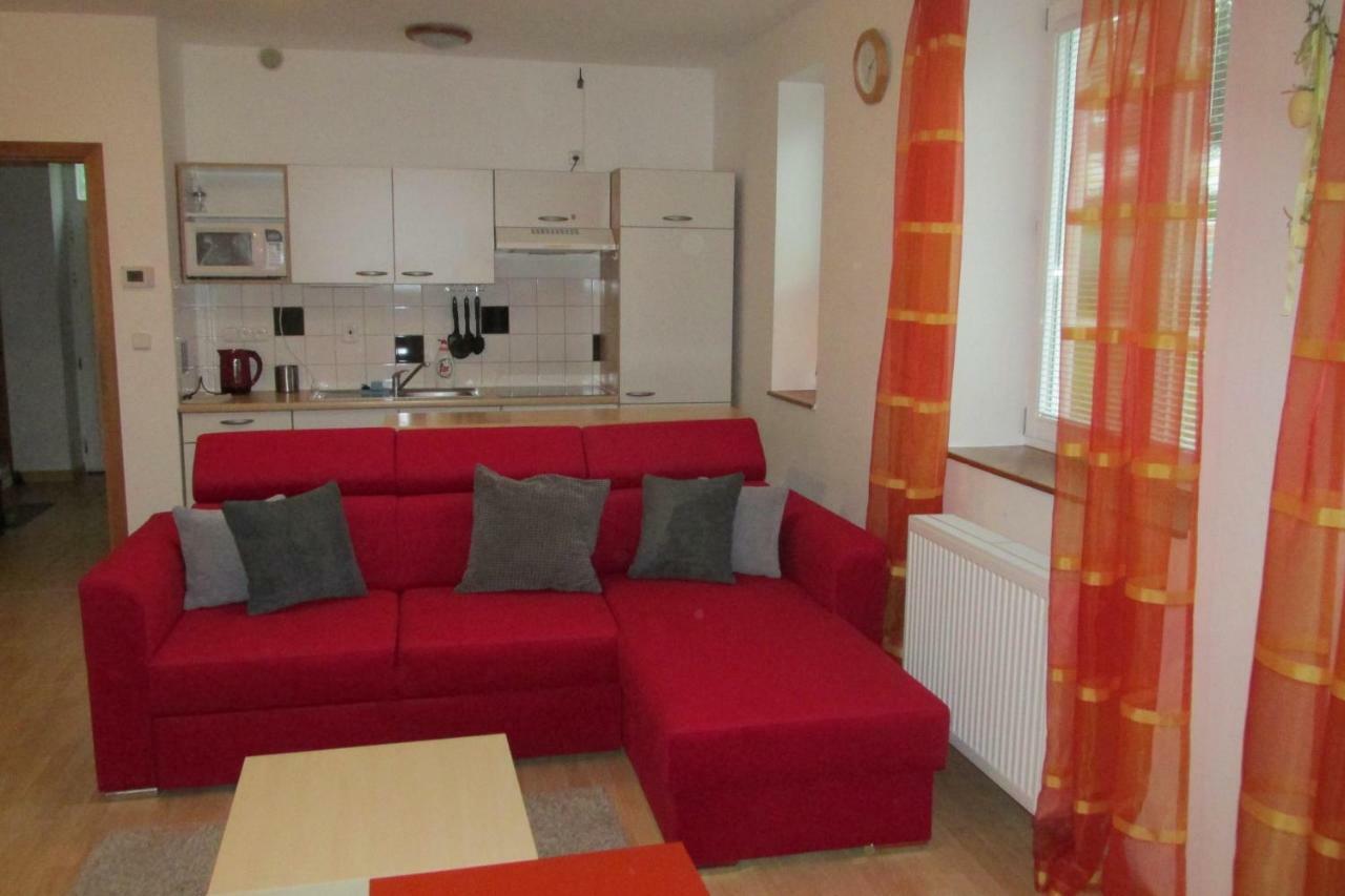 Apartman Riviera Lipno nad Vltavou Exterior photo